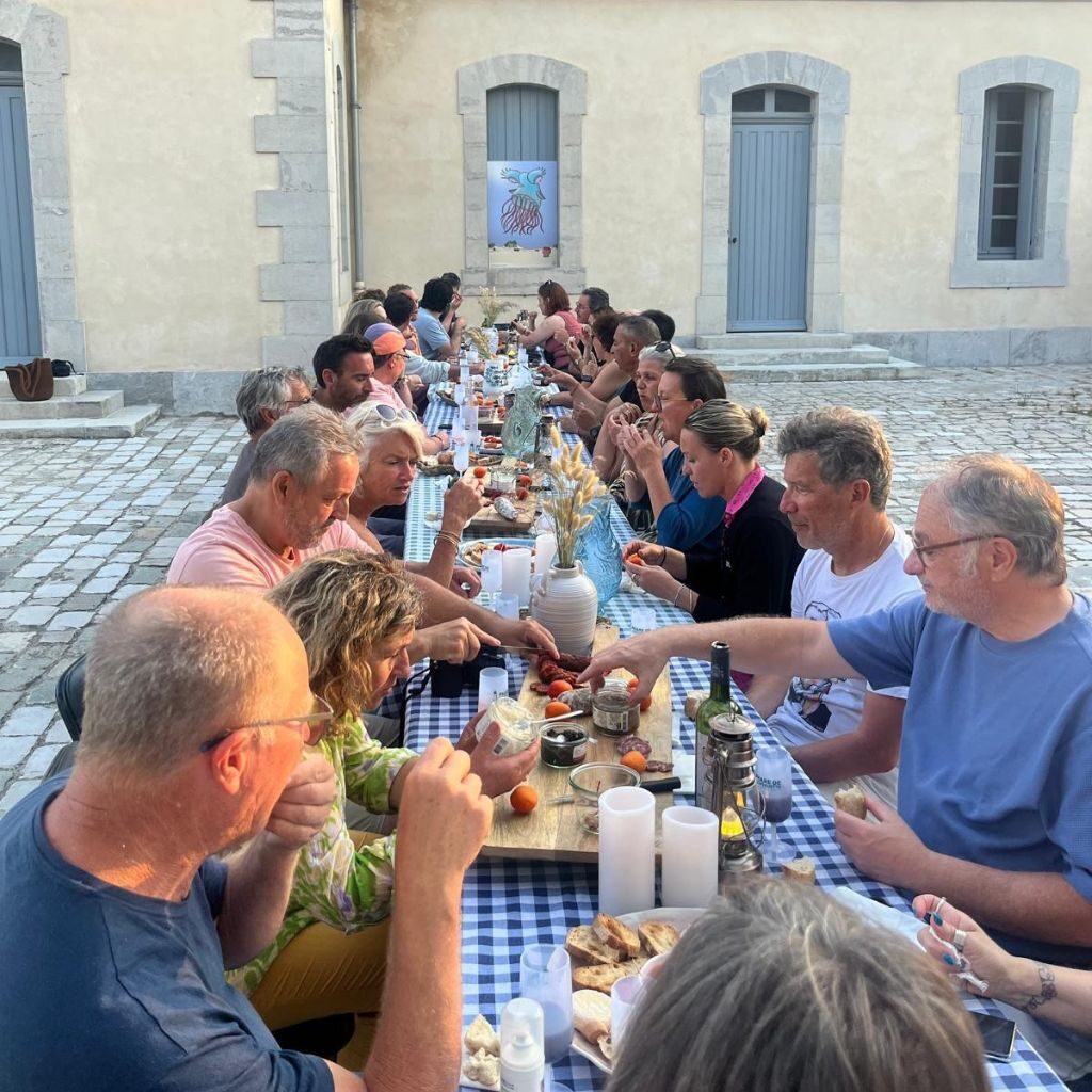 Les Veilleurs du Phare ont testé « À la table des gardiennes »